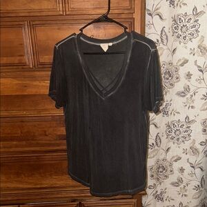 White Crow Gray Short Sleeve T-Shirt